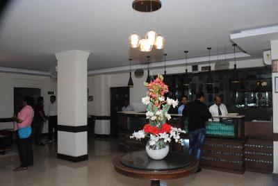 هتل توریست دلوکس