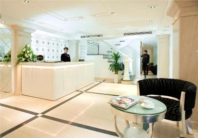 چورچ بوتیک هتل-هانگ گای