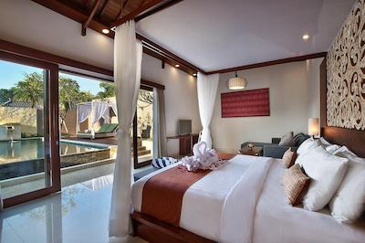 لومبینی لوکسوری ویلاز اند اسپا