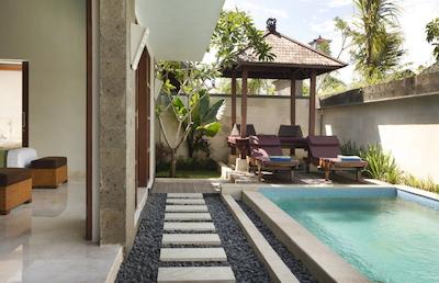 لومبینی لوکسوری ویلاز اند اسپا