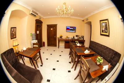 سوان هتل باکو