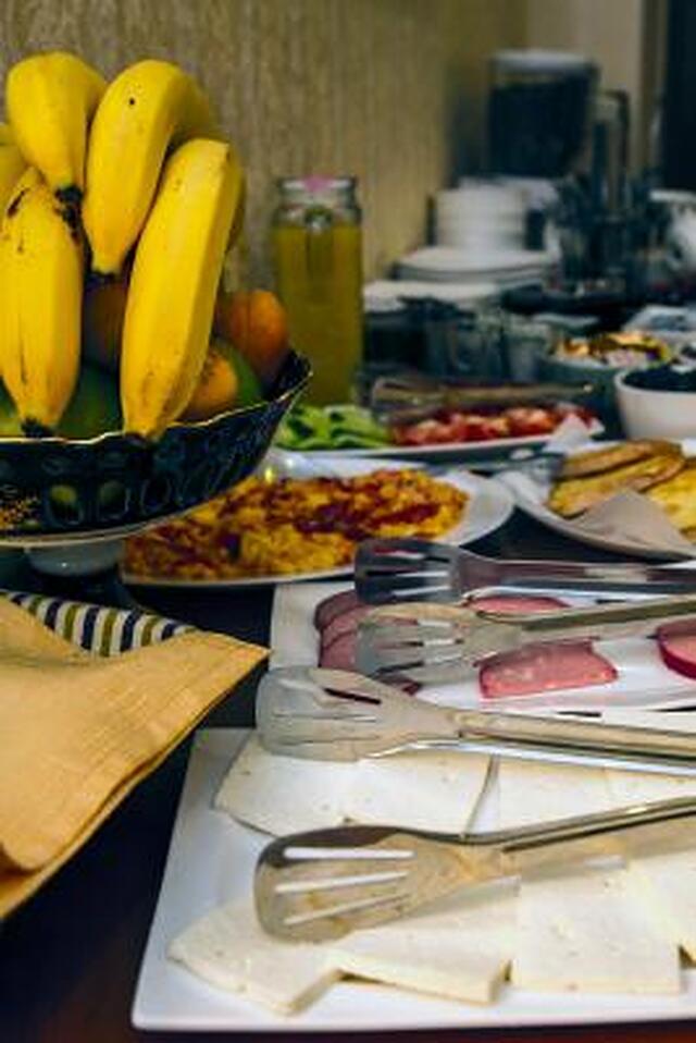 سوان هتل باکو