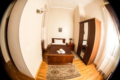 سوان هتل باکو