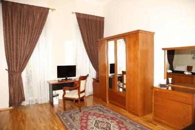 سوان هتل باکو