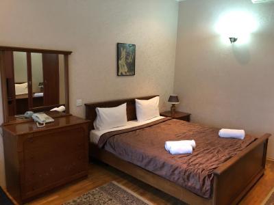 سوان هتل باکو