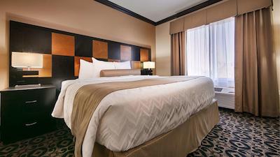 بست وسترن پلاس آیرپرت این اند سویتز