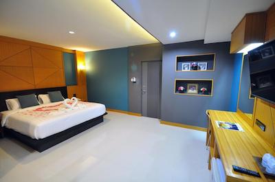 چیانمای اسپ هتل