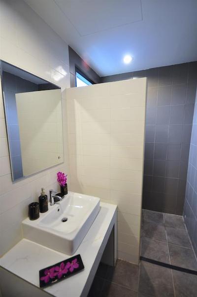 چیانمای اسپ هتل