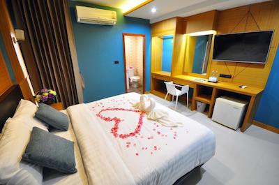 چیانمای اسپ هتل