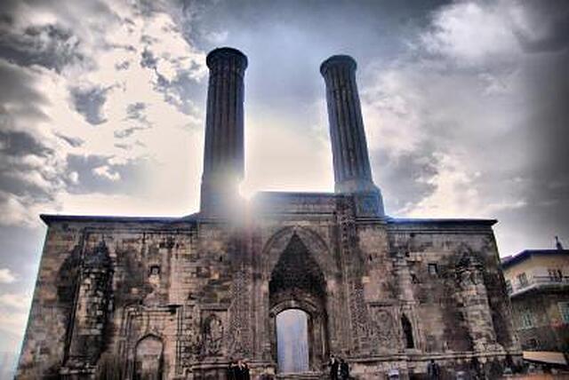 ددمان پالاندکن اسکی لج