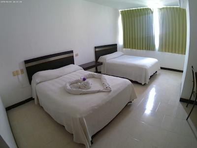 هتل پلازا پلا