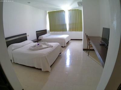 هتل پلازا پلا