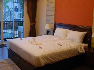 ویسپرینگ پالمز سویت