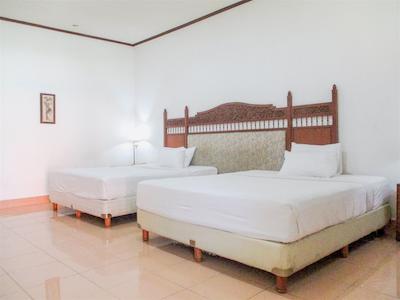 اینا بالی هریتاج هتل