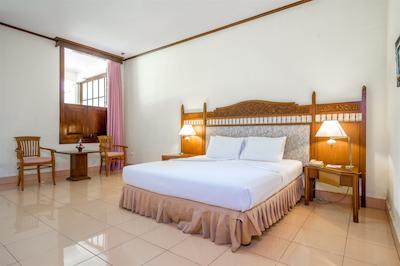 اینا بالی هریتاج هتل