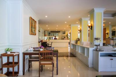 تارا لیک هتل