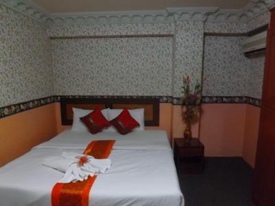 تارا لیک هتل