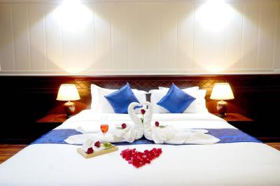 میلفت ساتورن هتل