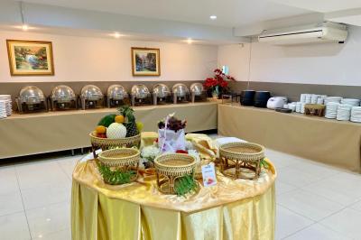 میلفت ساتورن هتل