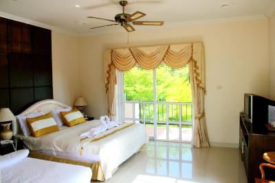 سرن سند هلث ریزورت