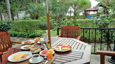 سرن سند هلث ریزورت