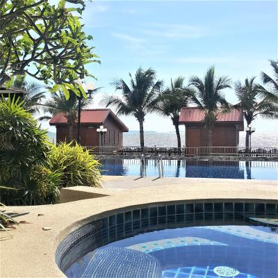 سرن سند هلث ریزورت