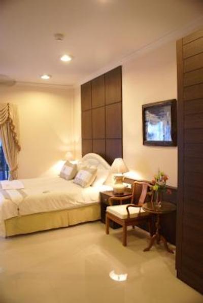 سرن سند هلث ریزورت