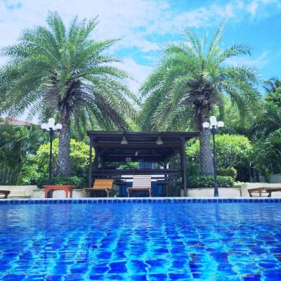 سرن سند هلث ریزورت