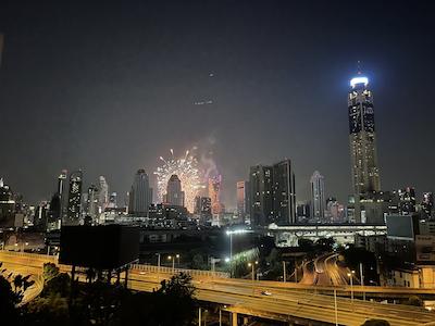 اینترچینج تاور