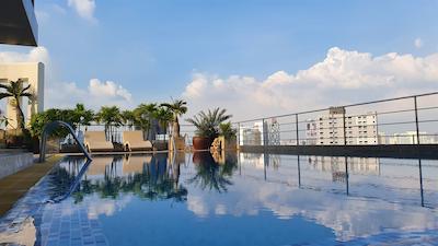 اینترچینج تاور