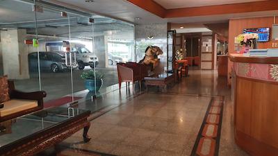 اینترچینج تاور