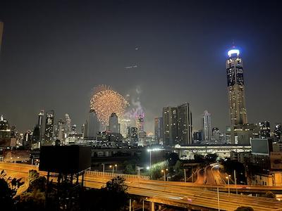 اینترچینج تاور