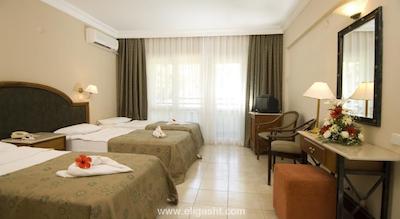 لا سانتا ماریا هتل