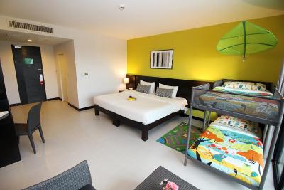 سیمپلایتل پوکت