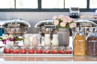 سیمپلایتل پوکت