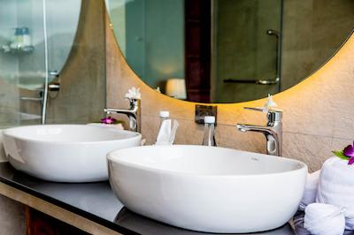 ایندوچین ریزورت اند ویلاز