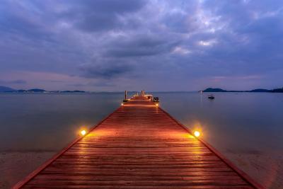 ایندوچین ریزورت اند ویلاز