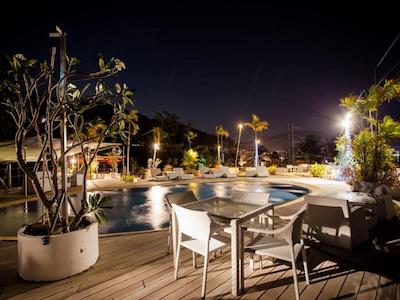 ایندوچین ریزورت اند ویلاز