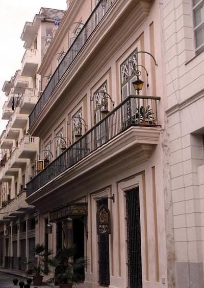 هتل لز فریلز