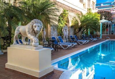 هتل لا ونین ماناجد بای ملی هتل اینترنیشنال