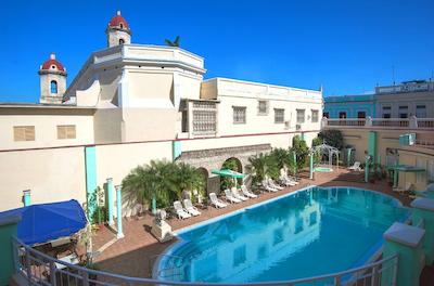 هتل لا ونین ماناجد بای ملی هتل اینترنیشنال