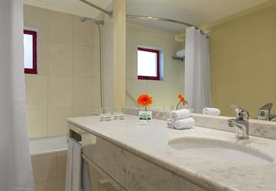 فور پوینتز بای شراتون سانتیاگو