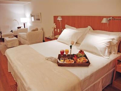 گولدن تولیپ ایپانما پلازا