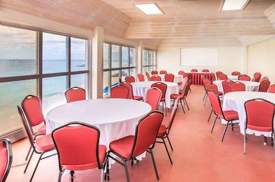 باربادز بیچ کلوب