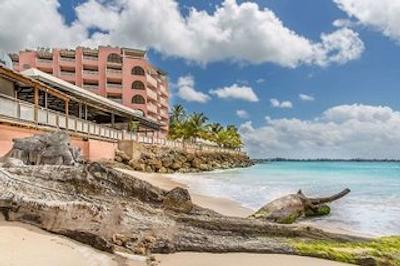 باربادز بیچ کلوب