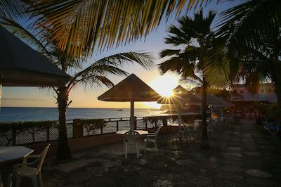 باربادز بیچ کلوب