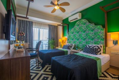 انجلیق هوس هتل