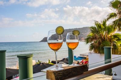 انجلیق هوس هتل