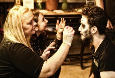 انجلیق هوس هتل