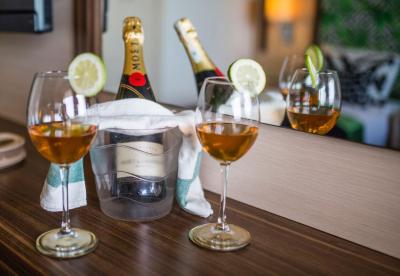 انجلیق هوس هتل